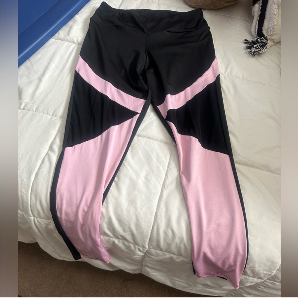 SHEIN CURVE Black Pink Mesh Cut-Out Yoga Leggings ~ Size 1X=US12/14 ~ NWOT - Picture 5 of 10